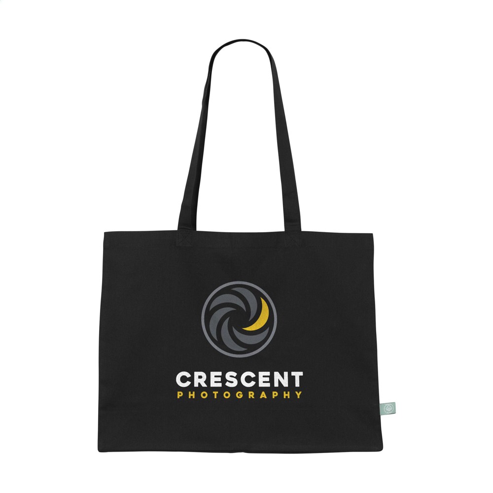 Shopper Organic Cotton Bag (180 g/m²) pose